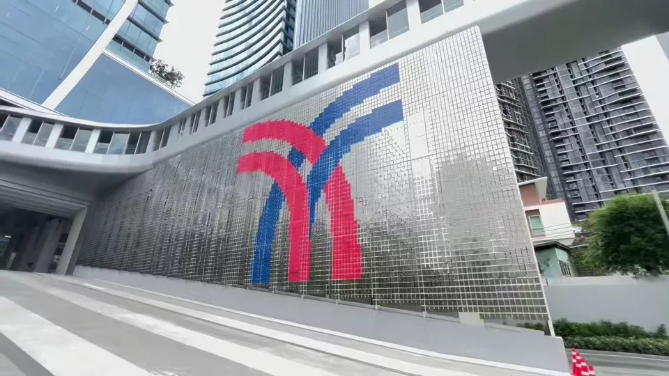 Bangkok Mochit Complex kinetic facade project video