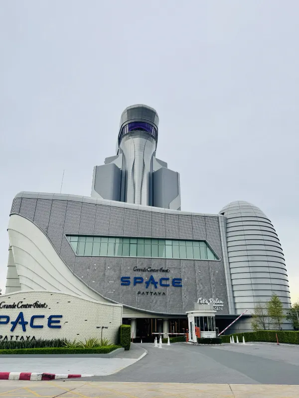 Grande Centre Point Space Pattaya kinetic facade project media