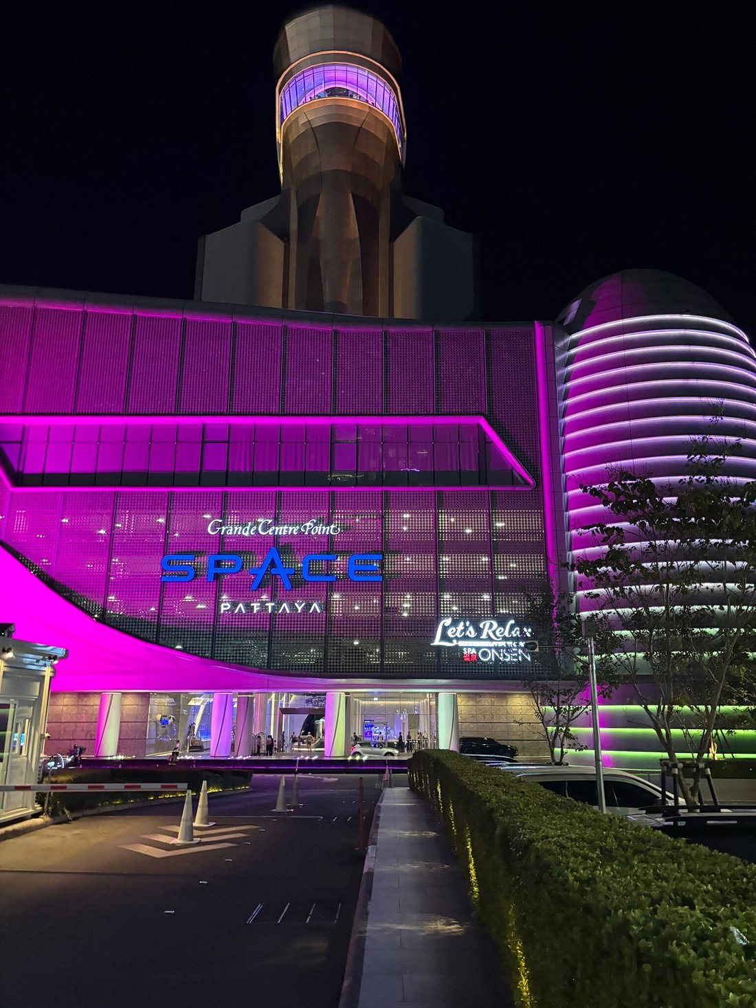 Grande Centre Point Space Pattaya kinetic facade project media